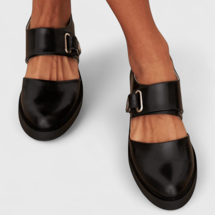 Lysanne | Elegant retro shoes with a modern twist